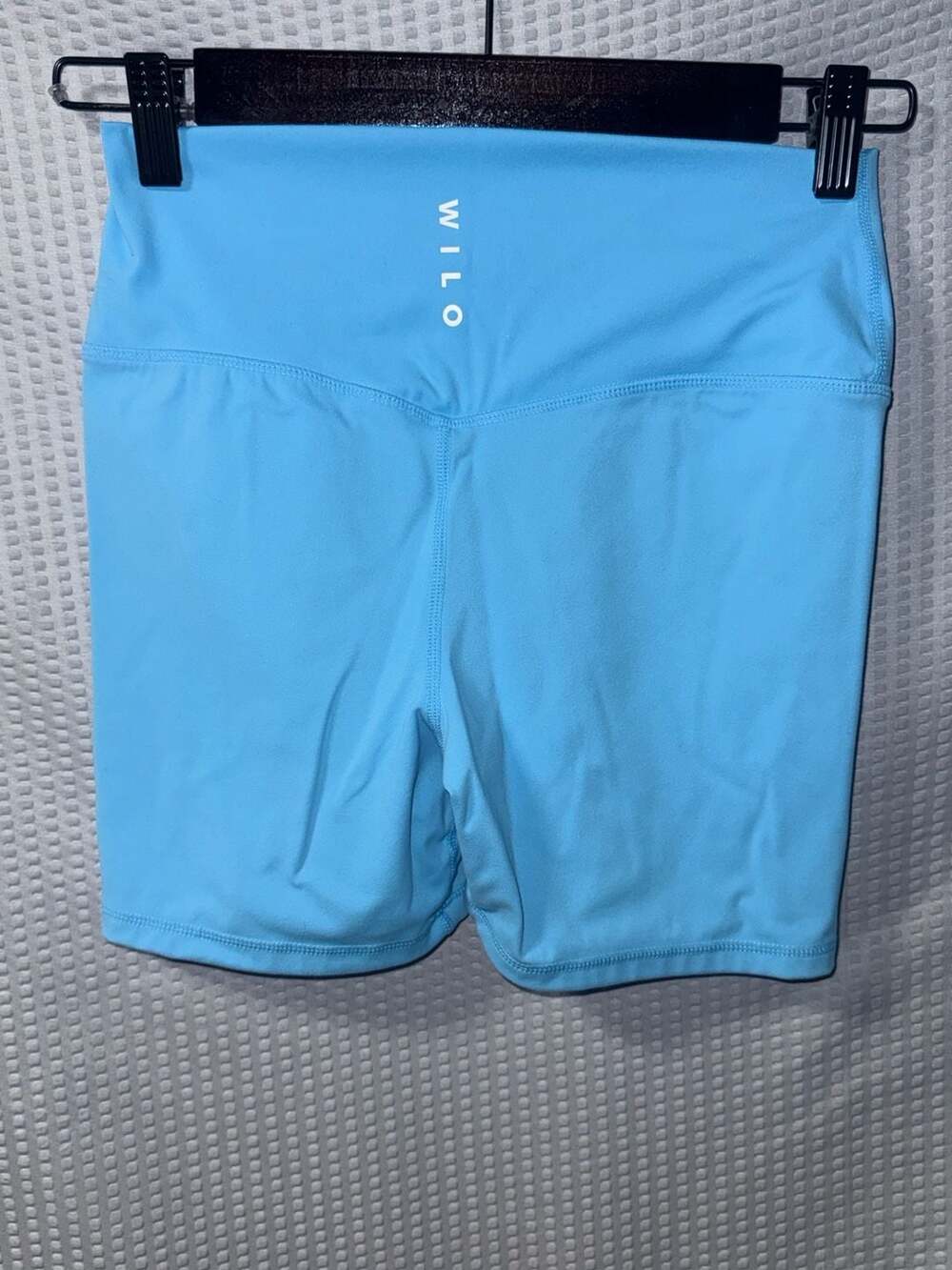 Wilo The Label Blue High-Waisted Biker Shorts Size M - Picture 2 of 3